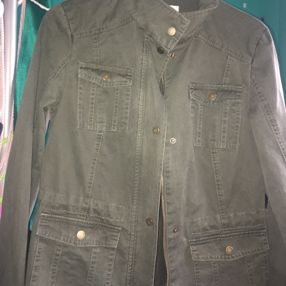 Jacket - Picture 2 of 3